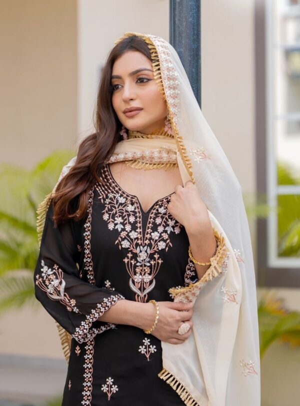 ALEENA-1116