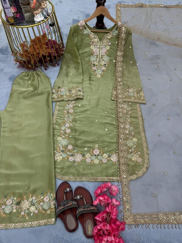 WhatsApp Image 2025-12-12 at 12.12.52 AM AD-199